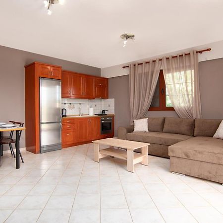 Theoni'S Country House With Garden And Sea View Alejandrópolis Exterior foto