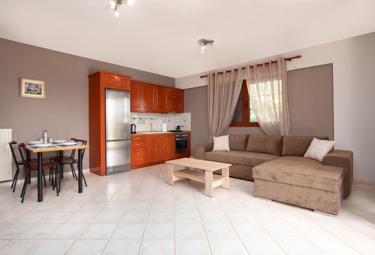 Theoni'S Country House With Garden And Sea View Alejandrópolis Exterior foto